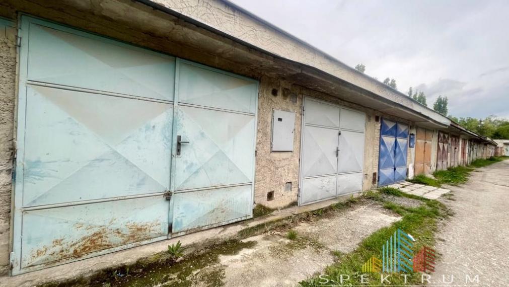 Ponuka garáže na predaj Bánovce n/B - Sever