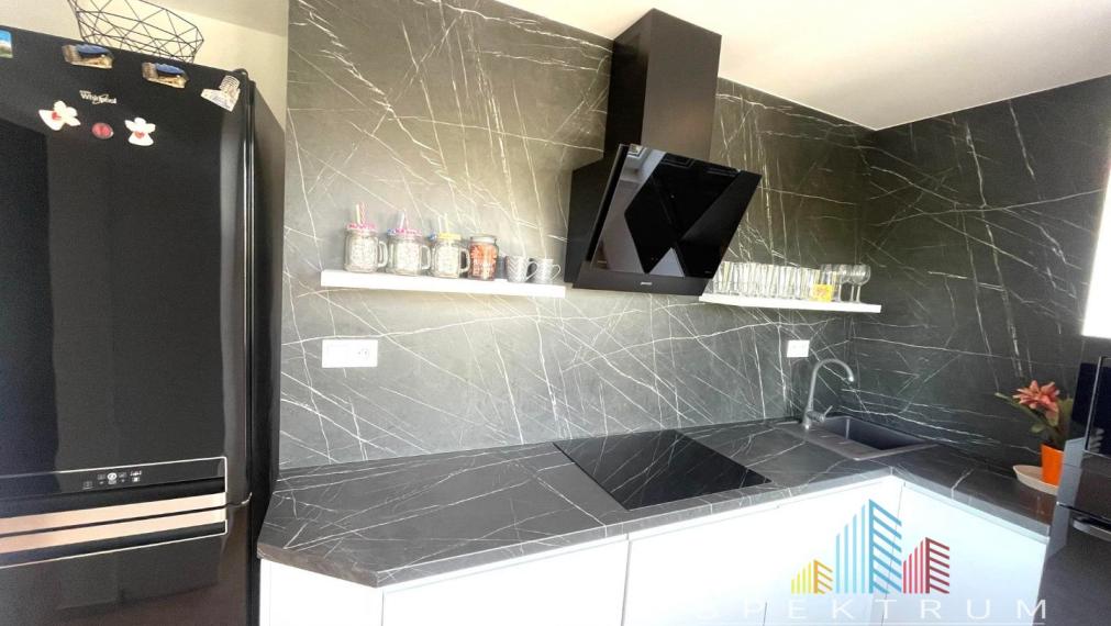 Rezervované...Prenájom krásneho 2 izb bytu v Bánovciach n/B s balkónom