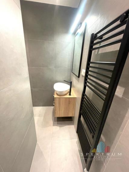 Rezervované...Prenájom krásneho 2 izb bytu v Bánovciach n/B s balkónom