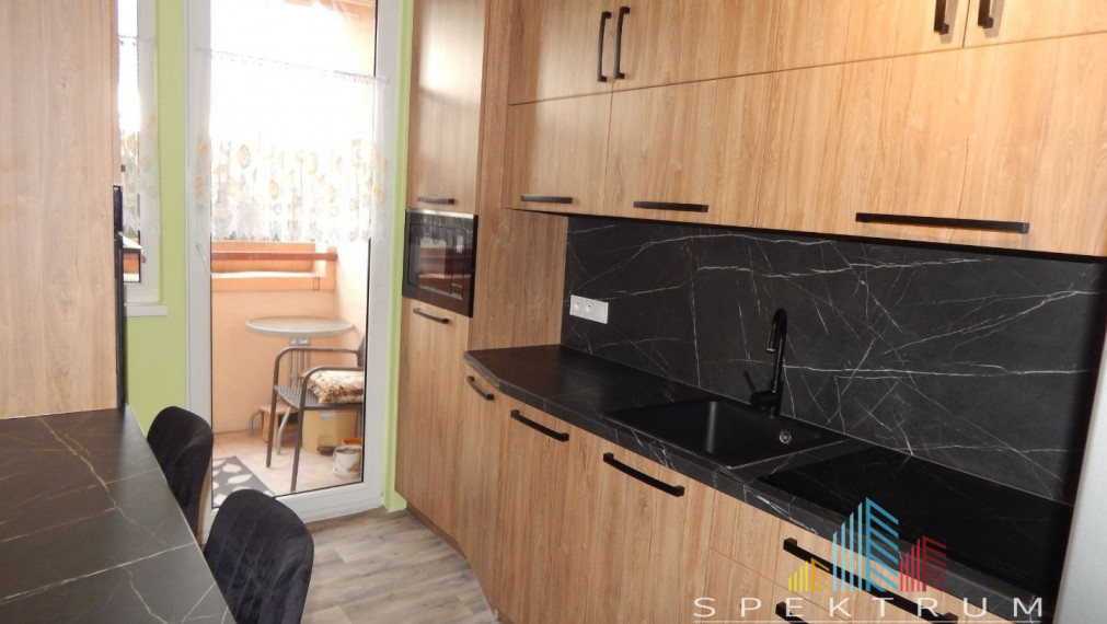 EXKLUZÍVNE- SPEKTRUM REALITY- Na PREDAJ 2 -izbový byt, 50.14 m2 s loggiou, okres Prievidza, ul. Kútovská