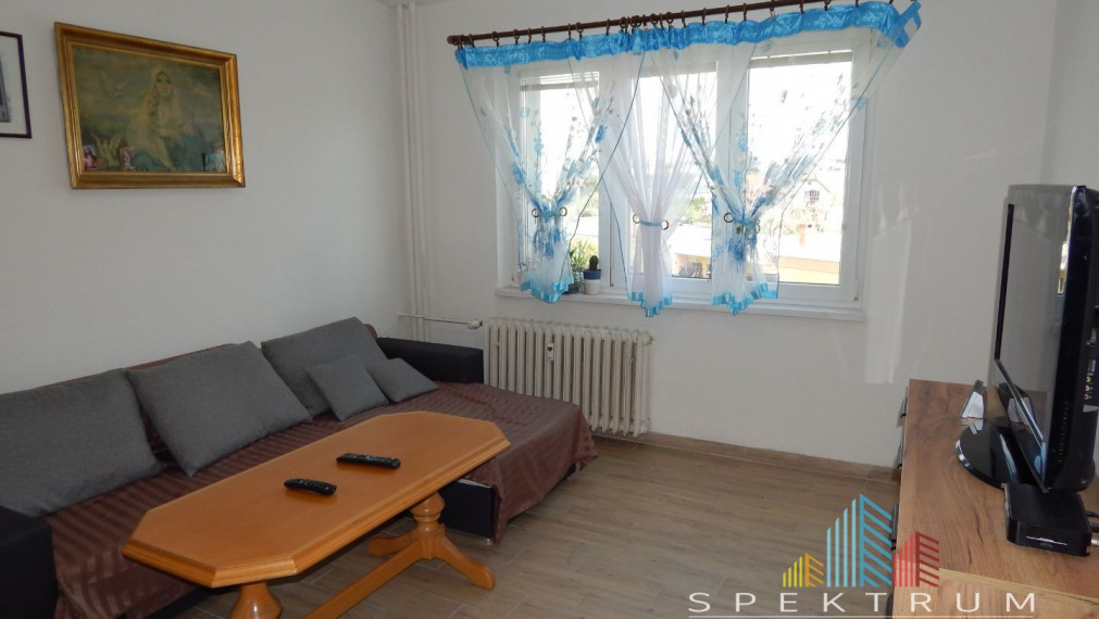 SPEKTRUM REALITY- Na PREDAJ 1 -izbový byt, 35 m2, Prievidza, ul. M.Fálešníka