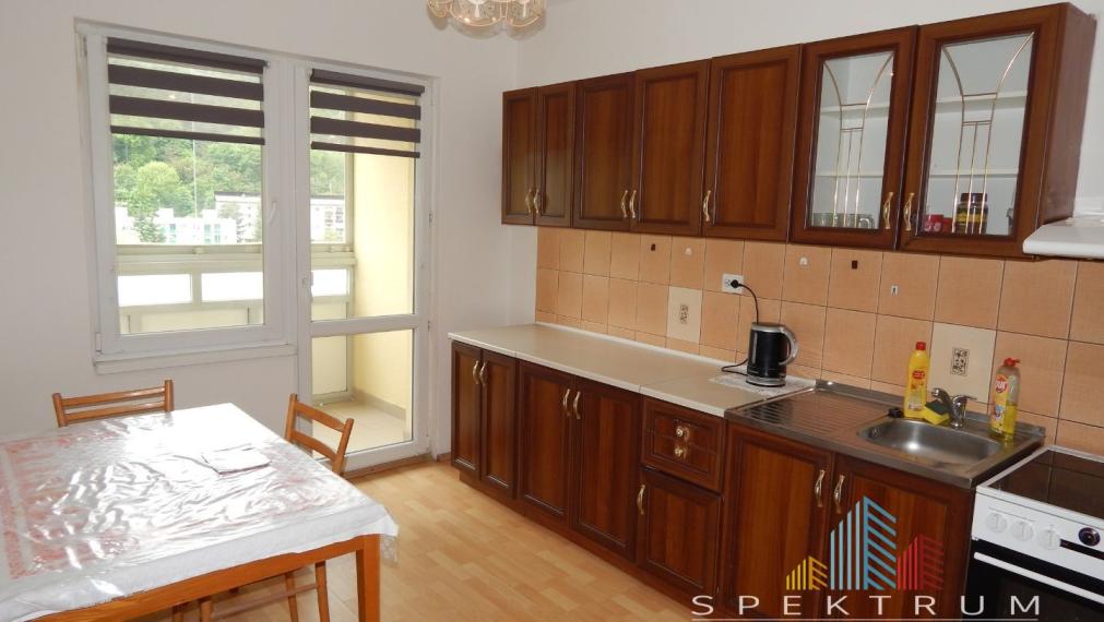 SPEKTRUM REALITY- Na Predaj 3-izbový byt, 69.7 m2, Kremnica, okres Žiar nad Hronom