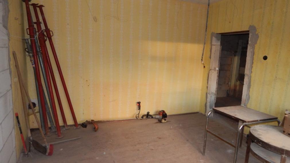 SPEKTRUM REALITY - Na Predaj 3 -izbový rodinný dom s pozemkom 722 m2, Handlová