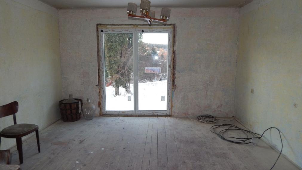 SPEKTRUM REALITY - Na Predaj 3 -izbový rodinný dom s pozemkom 722 m2, Handlová