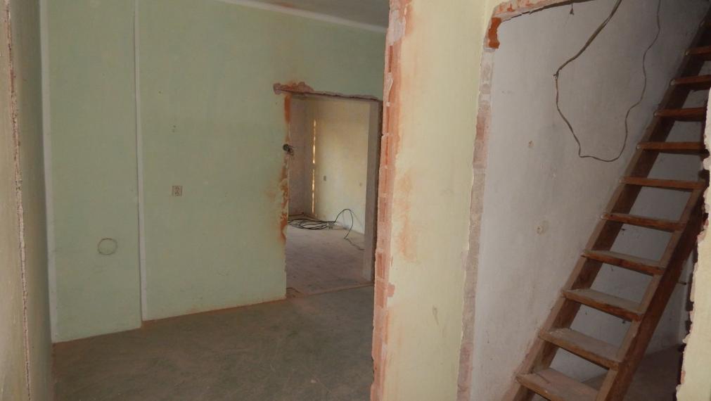 SPEKTRUM REALITY - Na Predaj 3 -izbový rodinný dom s pozemkom 722 m2, Handlová