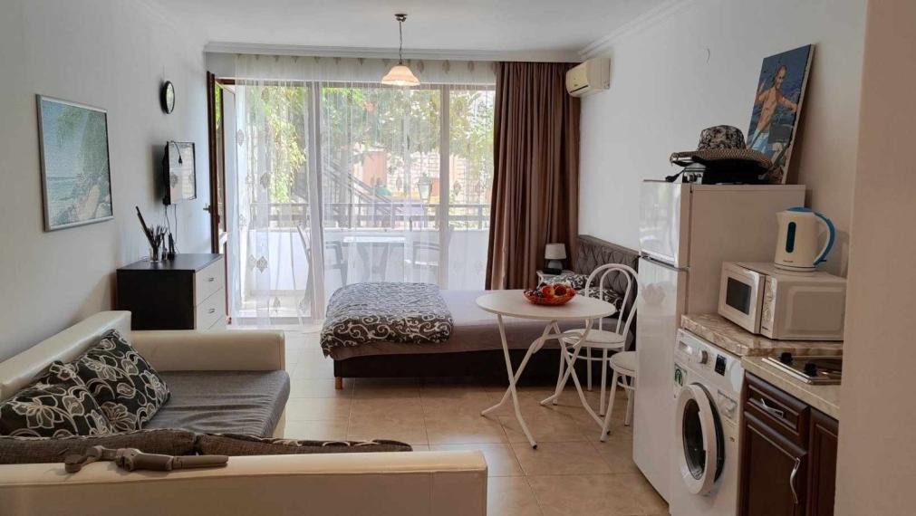 SPEKTRUM REALITY- Štúdiový apartmán  s výhľadom na bazén, AMPHORA, 150 m od mora, Sveti Vlas, Bulharsko