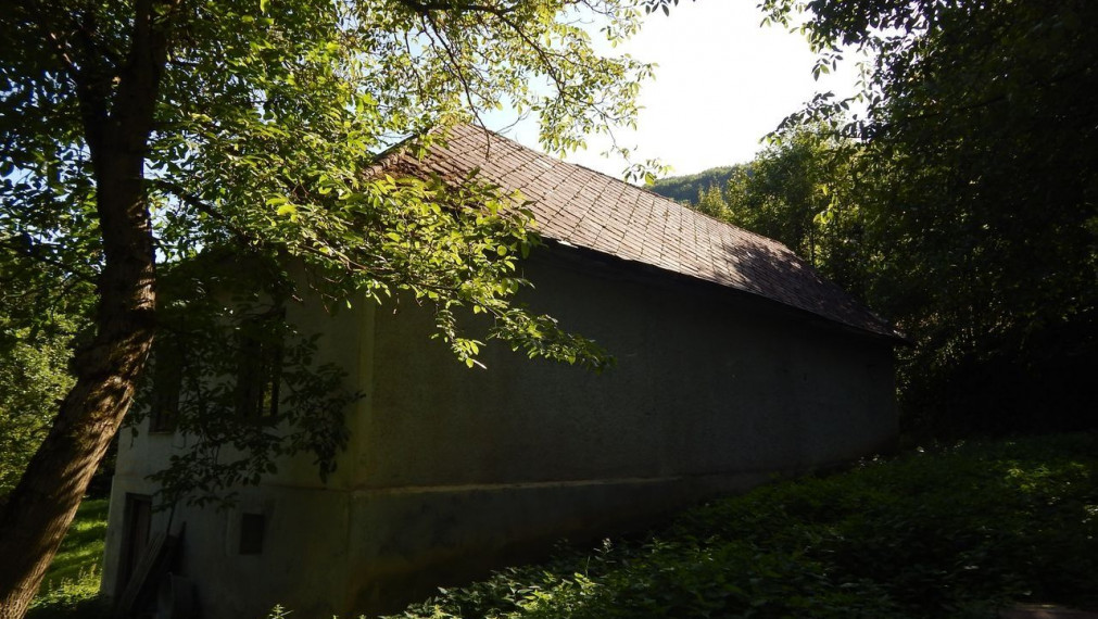 SPEKTRUM REALITY- Na predaj 3-izbový rodinný dom s pozemkom 1840 m2, Valaská Bela, okres Prievidza