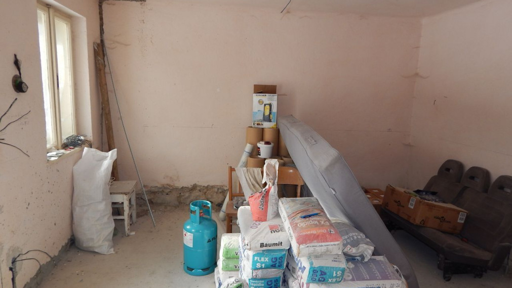 SPEKTRUM REALITY- Na predaj 3-izbový rodinný dom s pozemkom 1840 m2, Valaská Bela, okres Prievidza