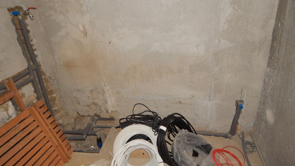 SPEKTRUM REALITY- Na predaj 3-izbový rodinný dom s pozemkom 1840 m2, Valaská Bela, okres Prievidza