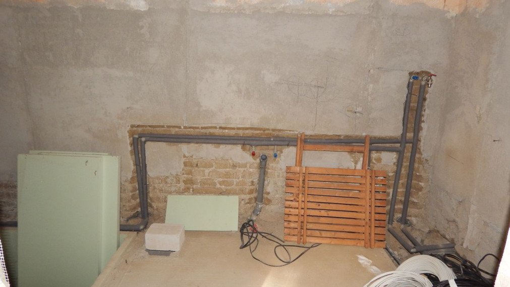 SPEKTRUM REALITY- Na predaj 3-izbový rodinný dom s pozemkom 1840 m2, Valaská Bela, okres Prievidza