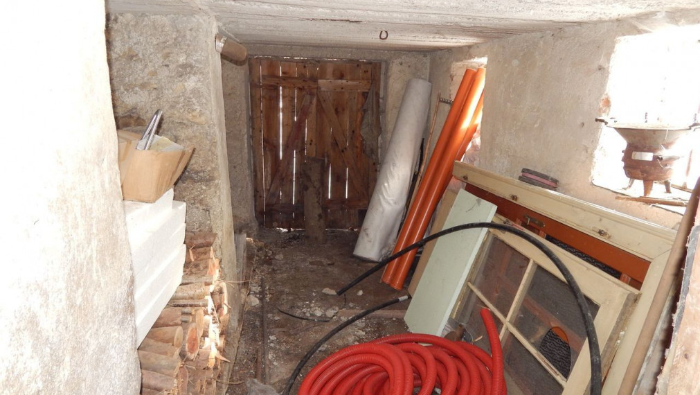 SPEKTRUM REALITY- Na predaj 3-izbový rodinný dom s pozemkom 1840 m2, Valaská Bela, okres Prievidza