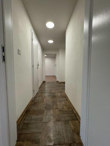 SPEKTRUM REALITY- Na PREDAJ 3 -izbový byt, 57 m2, Handlová, ul. ČSA