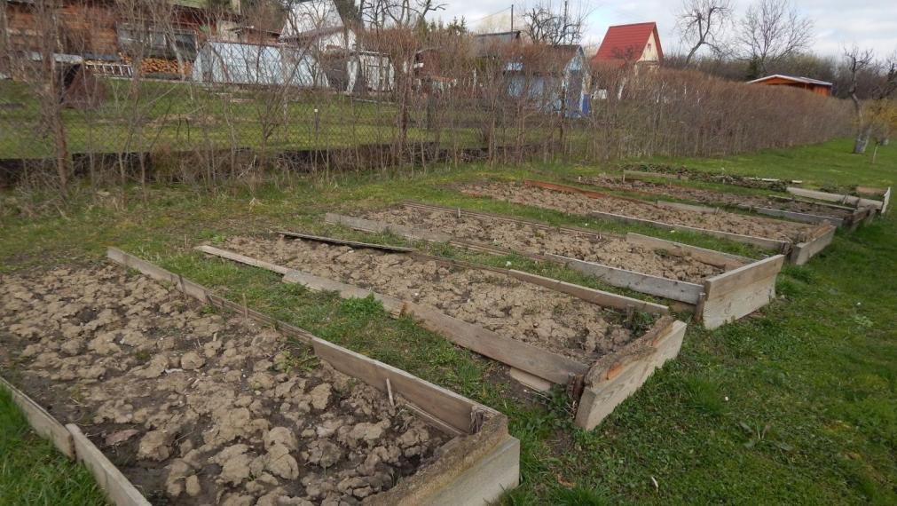 SPEKTRUM REALITY- Na Predaj dve záhradné chatky s pozemkom 1618 m2, záhradkárska osada ,, Mlynárka " Handlová, okres Prievidza