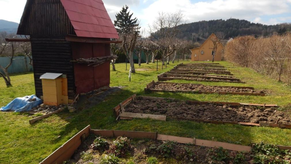 SPEKTRUM REALITY- Na Predaj dve záhradné chatky s pozemkom 1618 m2, záhradkárska osada ,, Mlynárka " Handlová, okres Prievidza