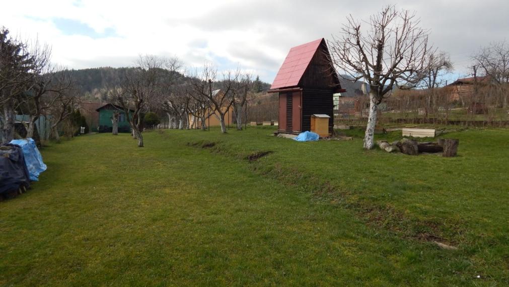 SPEKTRUM REALITY- Na Predaj dve záhradné chatky s pozemkom 1618 m2, záhradkárska osada ,, Mlynárka " Handlová, okres Prievidza