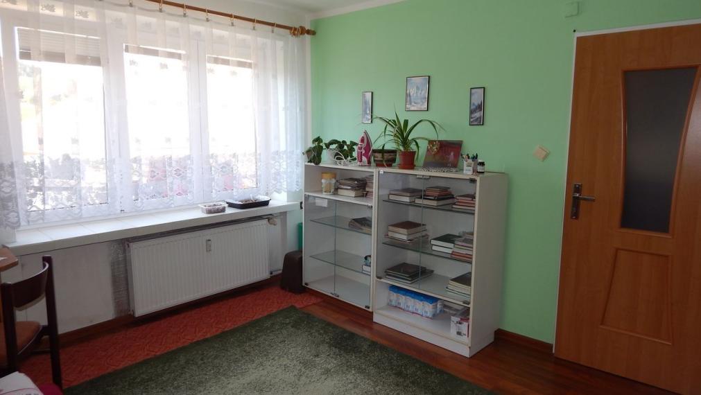 SPEKTRUM REALITY- Na Predaj veľkometrážny 4-izbový byt 105 m2, Handlová, 29.Augusta