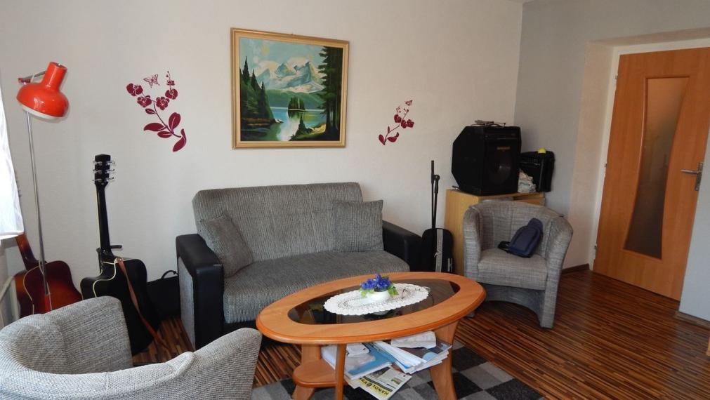 SPEKTRUM REALITY- Na Predaj veľkometrážny 4-izbový byt 105 m2, Handlová, 29.Augusta