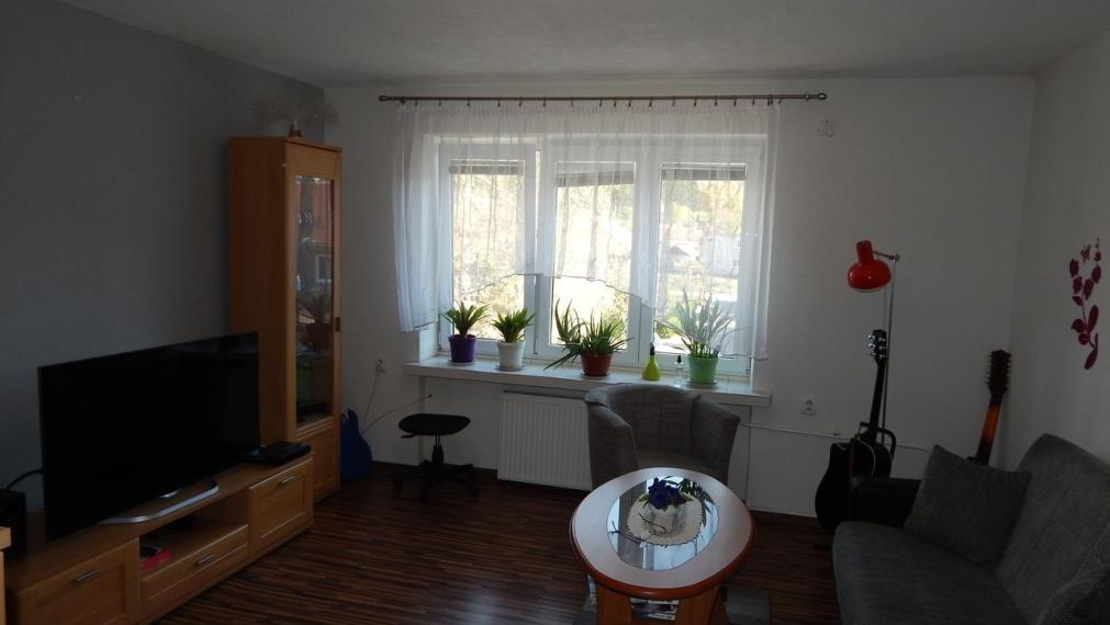 SPEKTRUM REALITY- Na Predaj veľkometrážny 4-izbový byt 105 m2, Handlová, 29.Augusta