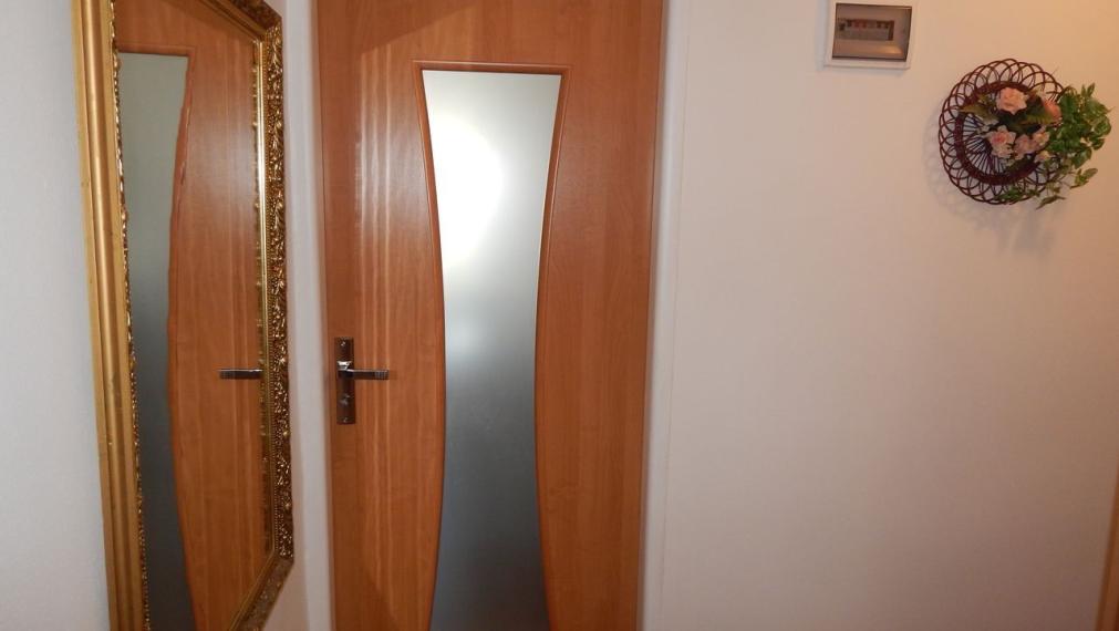 SPEKTRUM REALITY- Na Predaj veľkometrážny 4-izbový byt 105 m2, Handlová, 29.Augusta