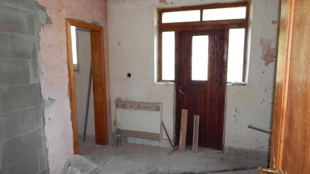 EXKLUZÍVNE-SPEKTRUM REALITY- Na predaj  7-izbový rodinný dom s pozemkom  1109 m2, Valaská Bela, okres Prievidza