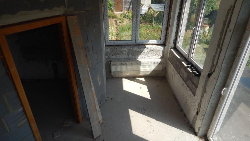 EXKLUZÍVNE-SPEKTRUM REALITY- Na predaj  7-izbový rodinný dom s pozemkom  1109 m2, Valaská Bela, okres Prievidza