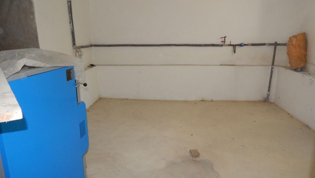 EXKLUZÍVNE-SPEKTRUM REALITY- Na predaj  7-izbový rodinný dom s pozemkom  1109 m2, Valaská Bela, okres Prievidza