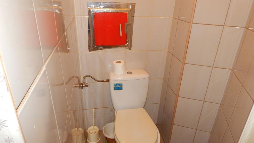 SPEKTRUM REALITY- Na PREDAJ garsónka, 23 m2 s loggiou, okres Žiar nad Hronom