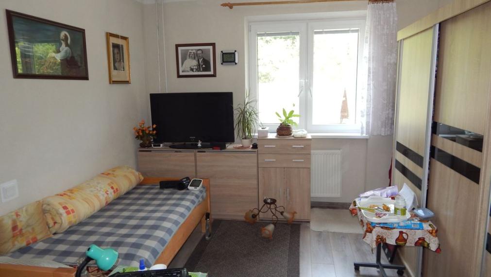 SPEKTRUM REALITY- Na Predaj 3-izbový  byt, 63 m2 s balkónom, Vyhne, okres Žiar nad Hronom