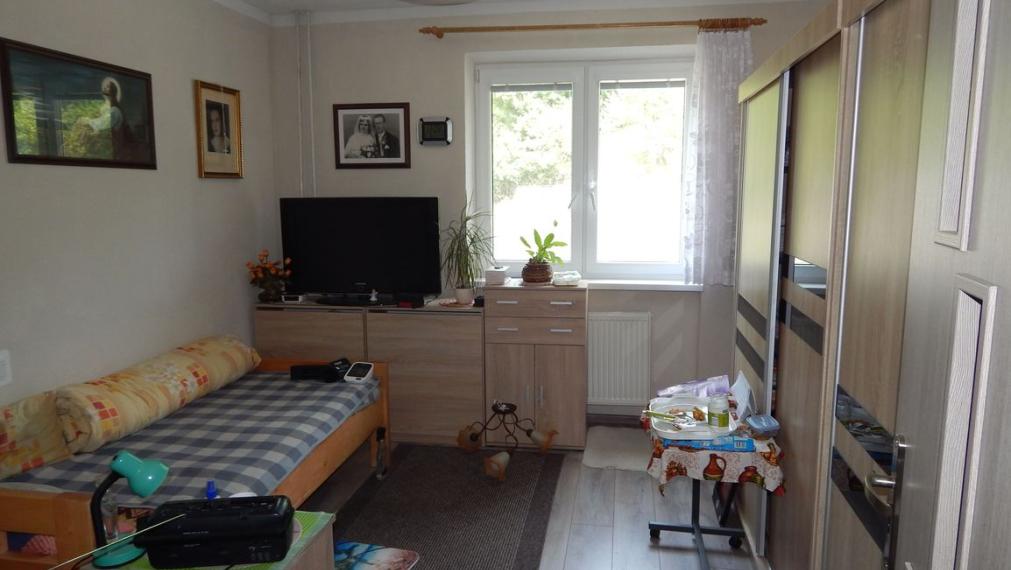 SPEKTRUM REALITY- Na Predaj 3-izbový  byt, 63 m2 s balkónom, Vyhne, okres Žiar nad Hronom