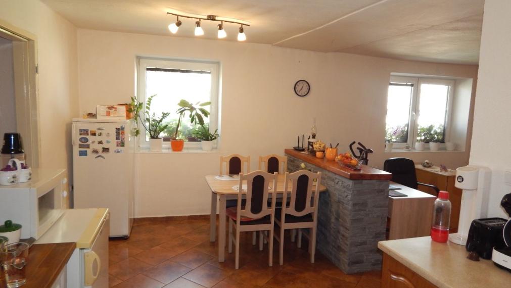 PREDANÉ! SPEKTRUM REALITY - Na Predaj  2-izbový rodinný dom s pozemkom 196 m2 , Horná Ves, okres Prievidza