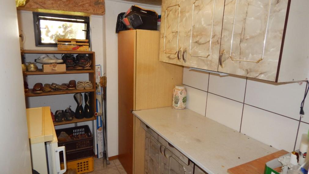 PREDANÉ! SPEKTRUM REALITY - Na Predaj  2-izbový rodinný dom s pozemkom 196 m2 , Horná Ves, okres Prievidza