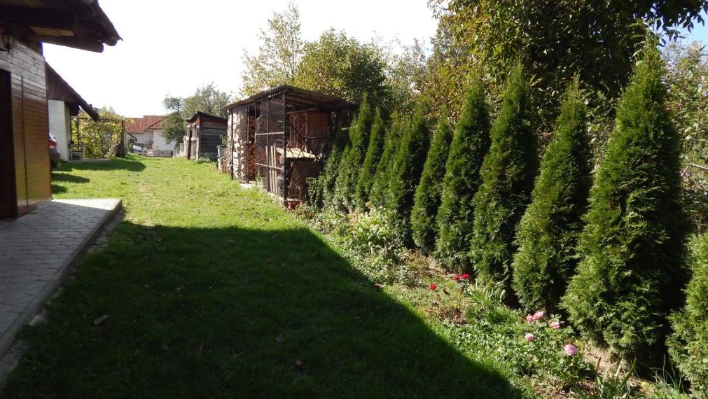 PREDANÉ! SPEKTRUM REALITY - Na Predaj  2-izbový rodinný dom s pozemkom 196 m2 , Horná Ves, okres Prievidza