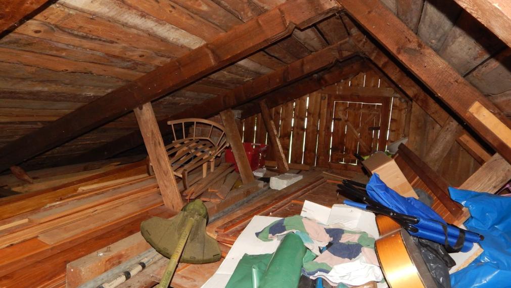 SPEKTRUM REALITY- Na Predaj záhradná chata s pozemkom 464 m2,, záhradkárska osada SNP pri Gewise " Handlová