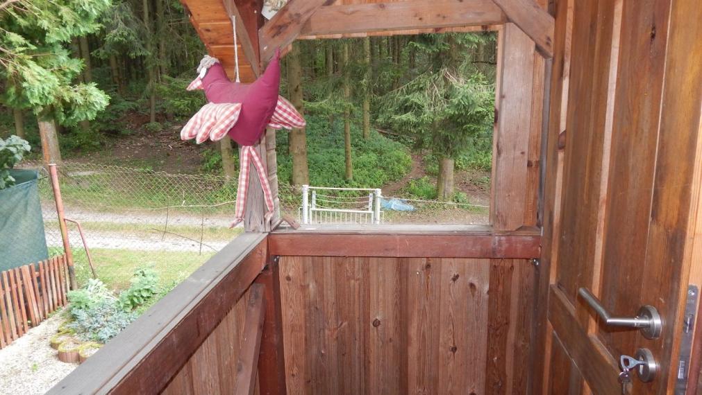 SPEKTRUM REALITY- Na Predaj záhradná chata s pozemkom 464 m2,, záhradkárska osada SNP pri Gewise " Handlová