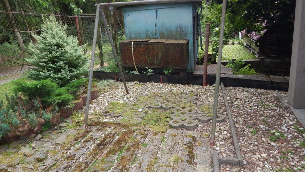 SPEKTRUM REALITY- Na Predaj záhradná chata s pozemkom 464 m2,, záhradkárska osada SNP pri Gewise " Handlová