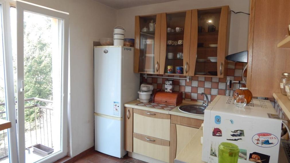 EXKLUZÍVNE-SPEKTRUM REALITY- Na Predaj 2-izbový byt, 58 m2 s balkónom, Handlová, ul. Prievidzská