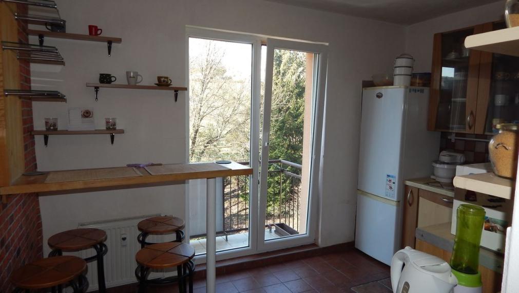 EXKLUZÍVNE-SPEKTRUM REALITY- Na Predaj 2-izbový byt, 58 m2 s balkónom, Handlová, ul. Prievidzská