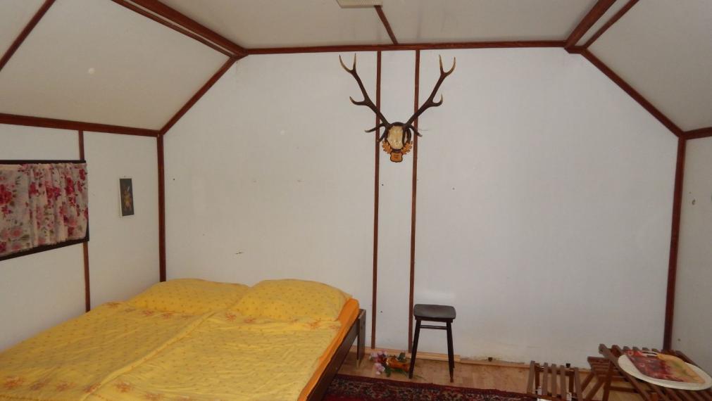 EXKLUZÍVNE-SPEKTRUM REALITY- Na Predaj Rekreačná chata v obci Kľačno, okres Prievidza