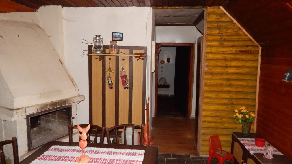 EXKLUZÍVNE-SPEKTRUM REALITY- Na Predaj Rekreačná chata v obci Kľačno, okres Prievidza