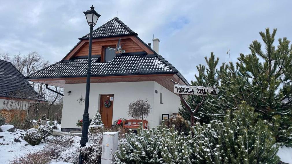 NA PREDAJ- chata /NOVOSTAVBA/ komplet zariadená / Vysoké Tatry- Stará Lesná  s panoramatickým výhľadom