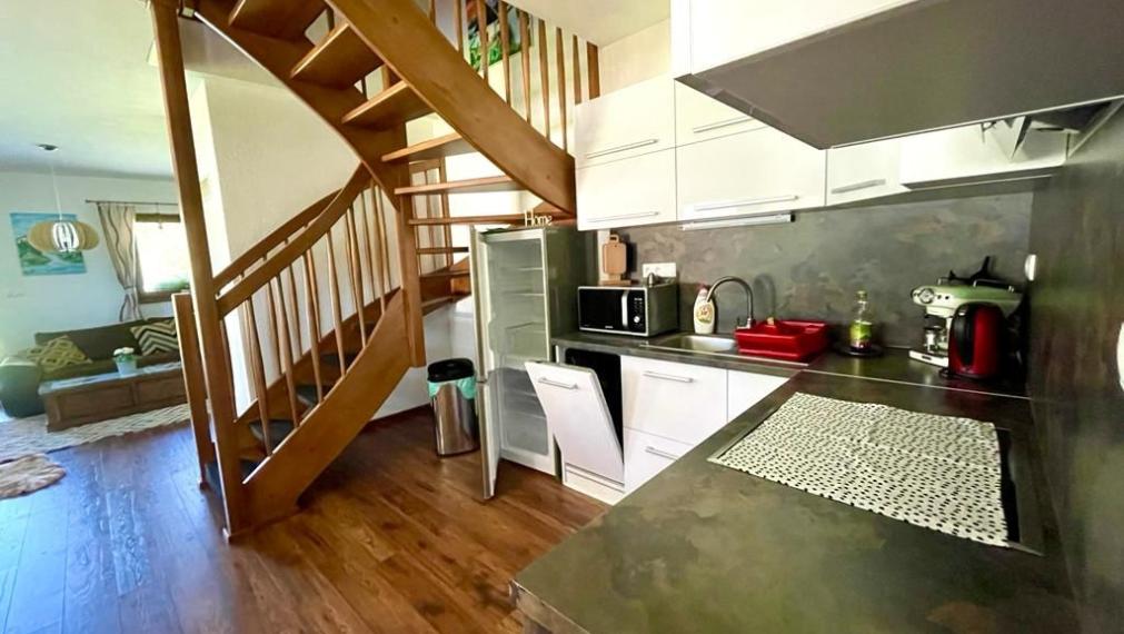 NA PREDAJ- chata /NOVOSTAVBA/ komplet zariadená / Vysoké Tatry- Stará Lesná  s panoramatickým výhľadom