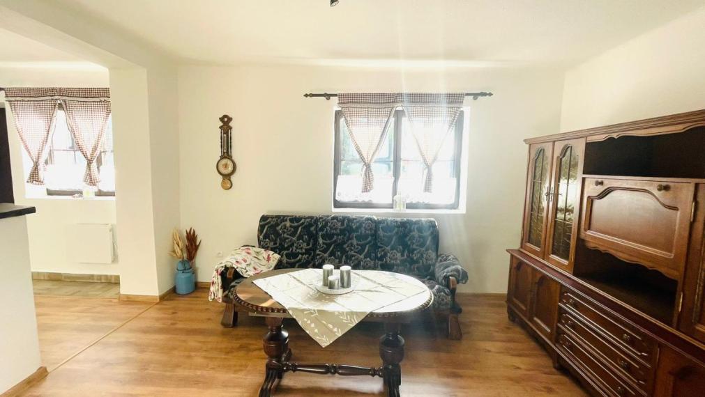 Opäť u nás !!! EXKLUZÍVNE  V PONUKE na predaj dobová chalúpka v Čiernej Lehote