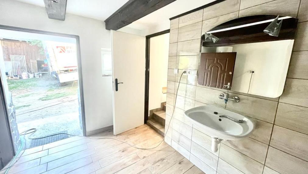 Opäť u nás !!! EXKLUZÍVNE  V PONUKE na predaj dobová chalúpka v Čiernej Lehote