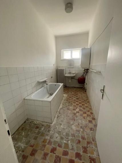 Exklzívne na predaj veľký 7 izb. RD- Partizánske / Veľké Bielice