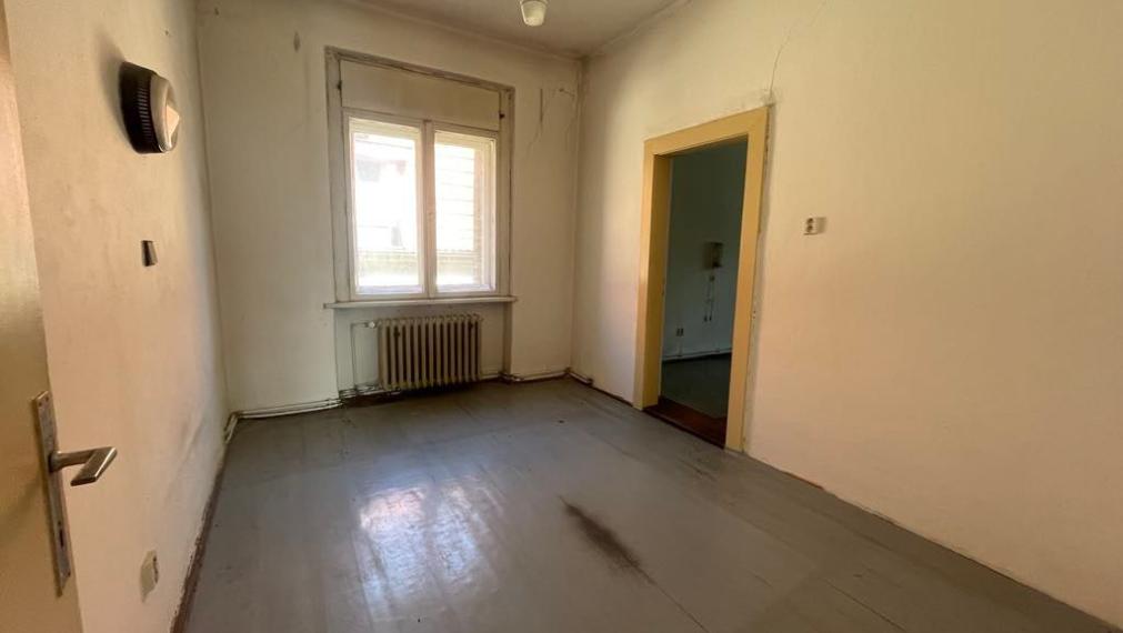 Exklzívne na predaj veľký 7 izb. RD- Partizánske / Veľké Bielice