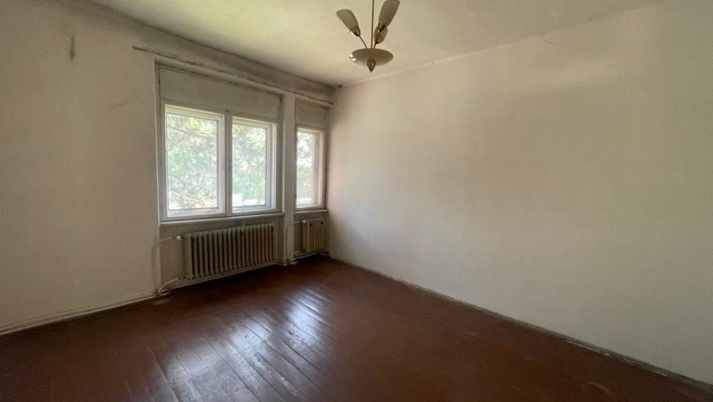 Exklzívne na predaj veľký 7 izb. RD- Partizánske / Veľké Bielice