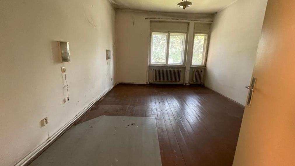 Exklzívne na predaj veľký 7 izb. RD- Partizánske / Veľké Bielice