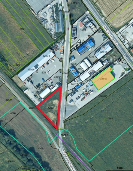 Exkluzívne na predaj komerčný pozemok , 1688m2 , Horné Ozorovce