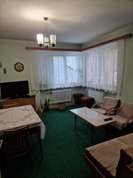 NOVÁ CENA.....Rodinný dom v tichej časti vo vyhľadávanej lokalite v meste Bánovce n/B