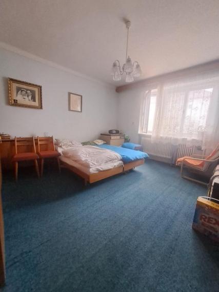 NOVÁ CENA.....Rodinný dom v tichej časti vo vyhľadávanej lokalite v meste Bánovce n/B